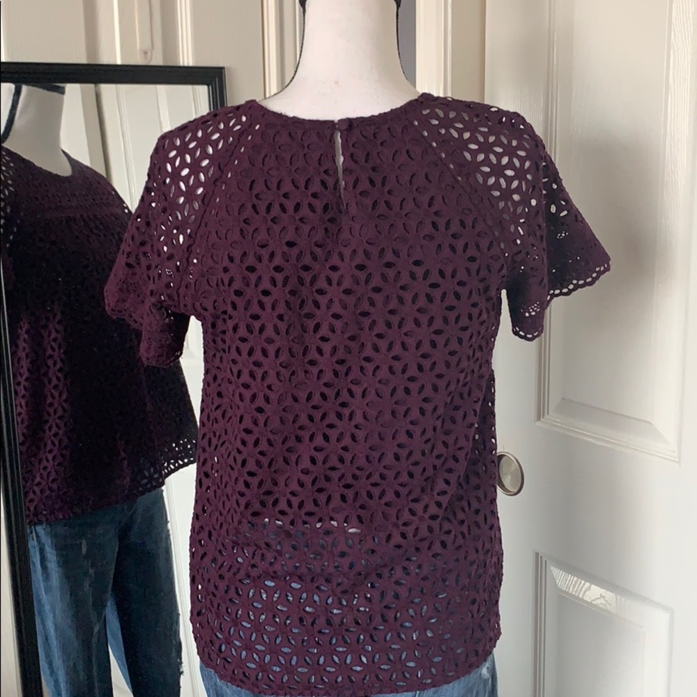 ⬇️REDUCED!! J.Crew Eyelet Top - Picture 4 of 8